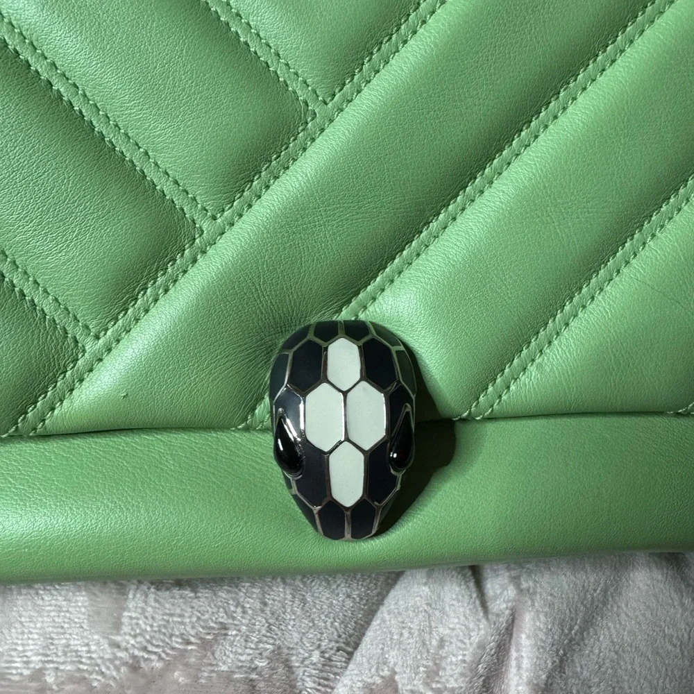 ❌SOLD❌RARE🔥 Bvlgari Serpenti Bag - Picture 2 of 7